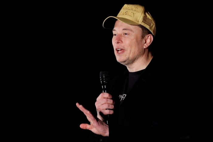 Elon Musk’s Formative Years in South Africa: An Analysis of Business Ventures and Civil Rights Context