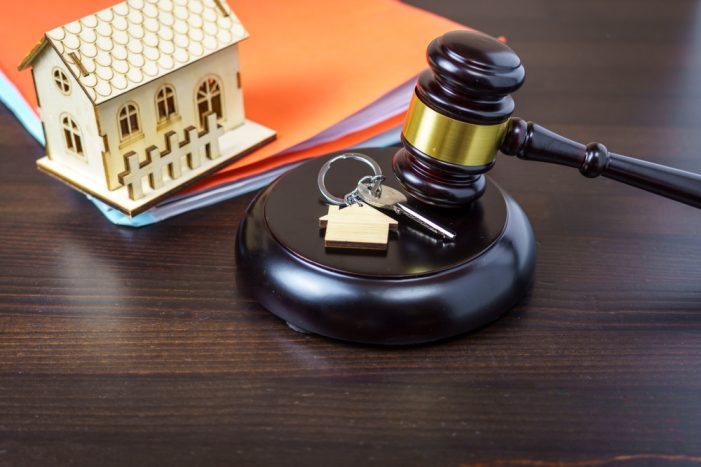 Why a Seller’s Attorney Is Essential in New York Real Estate Transactions