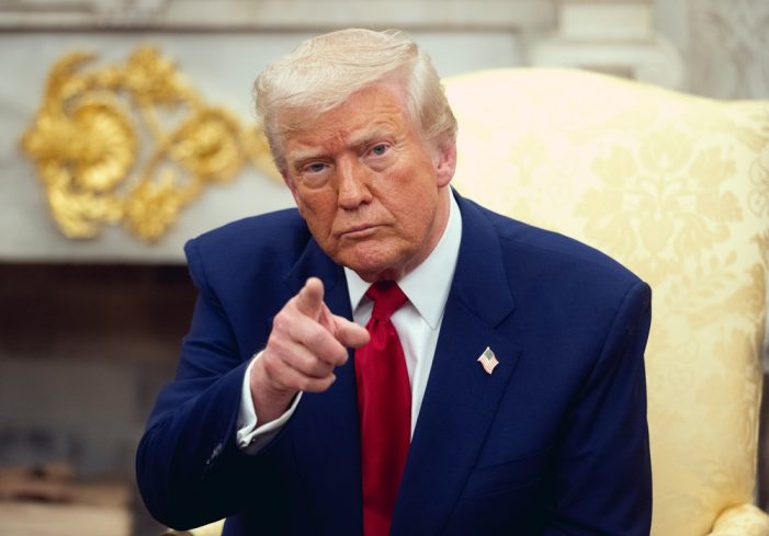 Trump Announces $5M “Trump Card” Citizenship Fast-Track for Foreign Nationals